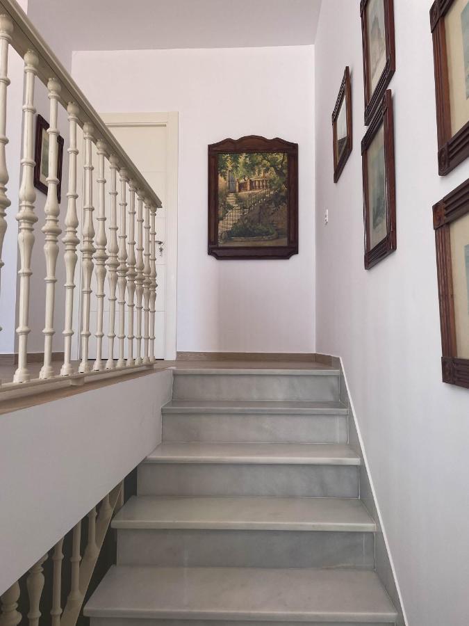 Villa Leza โกนิล เด ลาฟรอนเตรา ภายนอก รูปภาพ